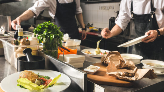 Le tablier de cuisine pour les professionnels